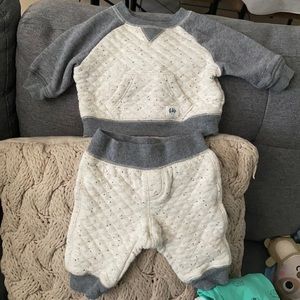 Two piece baby gap set